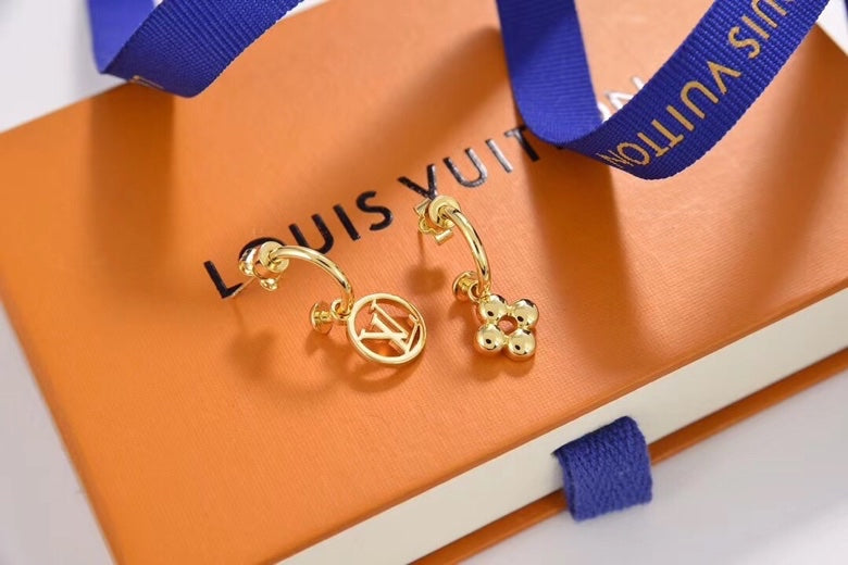 Letter Emblem Stud Earrings in Gold-Tone – Design 004 side detail