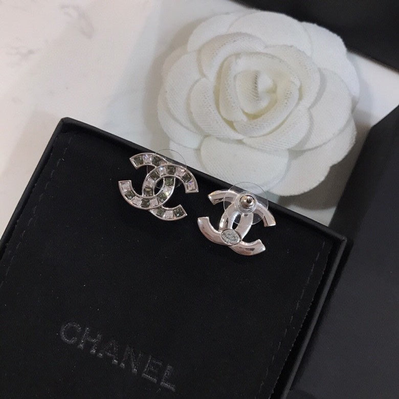 Double-C Emblem Stud Earrings in Polished Metal-Tone – Design 393 main product view