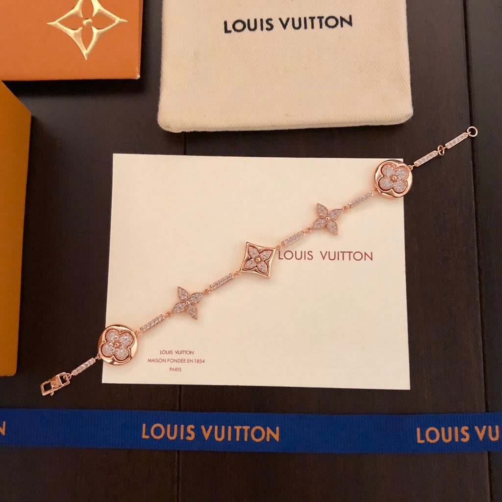 Geometric Emblem Bracelet in Polished Metal-Tone – Design 008 front product view