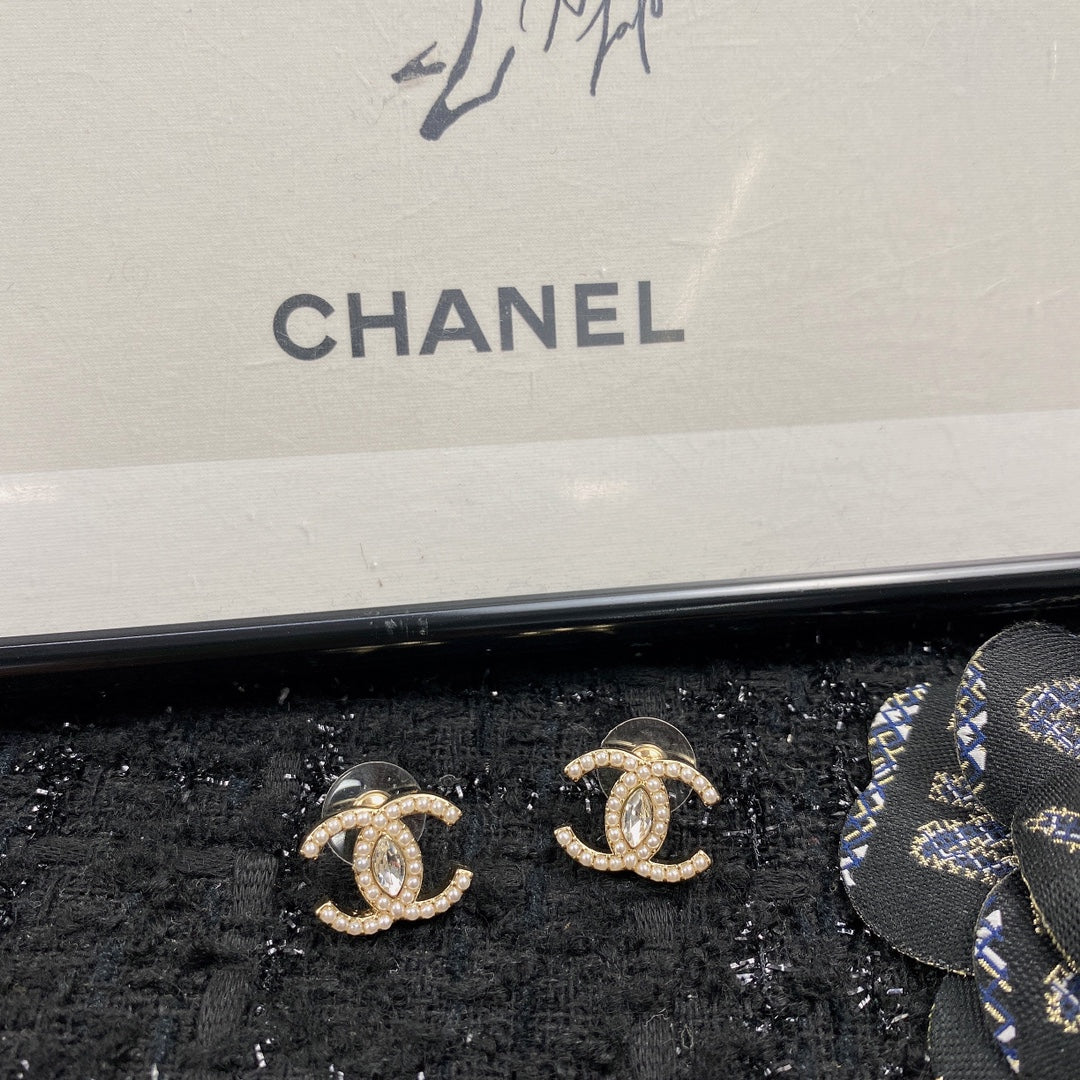 Signature Emblem Stud Earrings in Polished Metal-Tone – Design 092 main product view