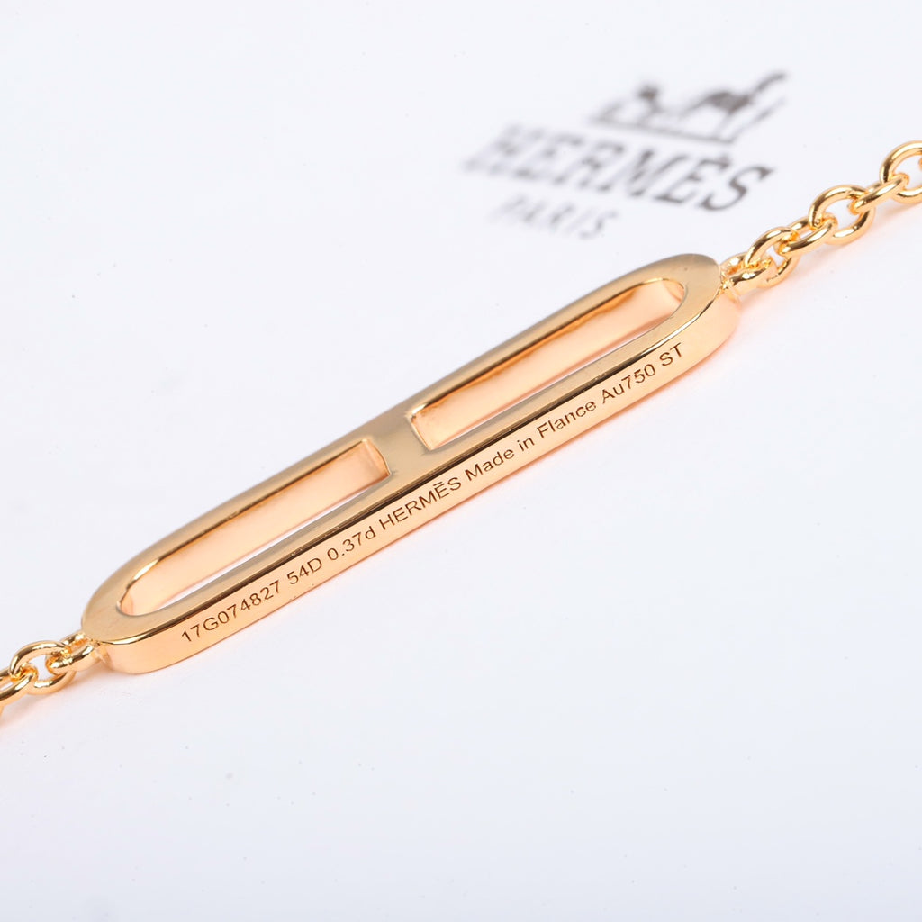 Toggle Bracelet in Polished Metal-Tone – Toggle Detail front product view