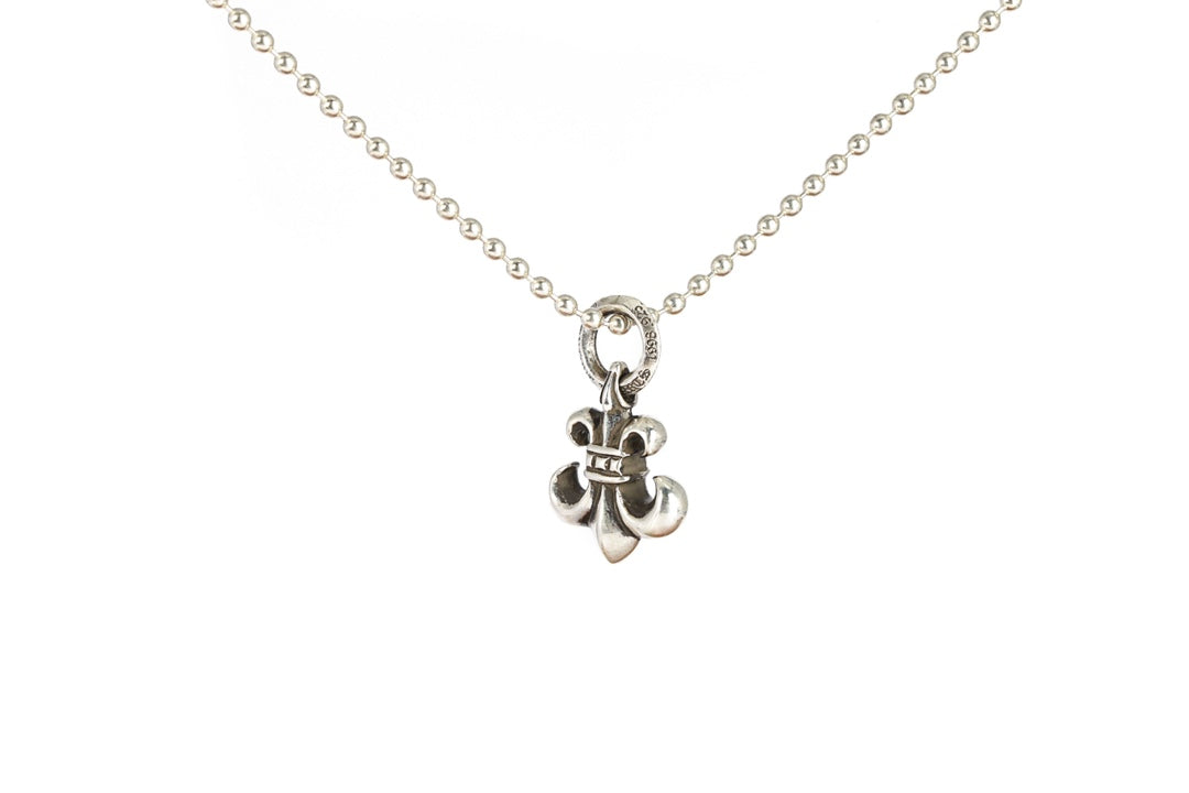 Signature Emblem Pendant in Polished Metal-Tone – Design 003 detail view