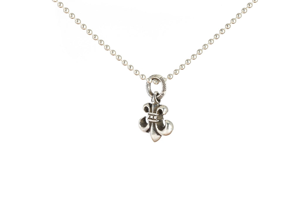 Fleur-de-Lis Pendant in Metal-Tone detail view