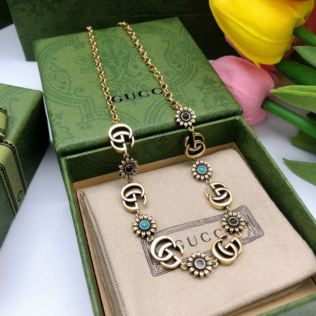 Floral Pendant Necklace in Polished Metal-Tone – Design 004 main product view