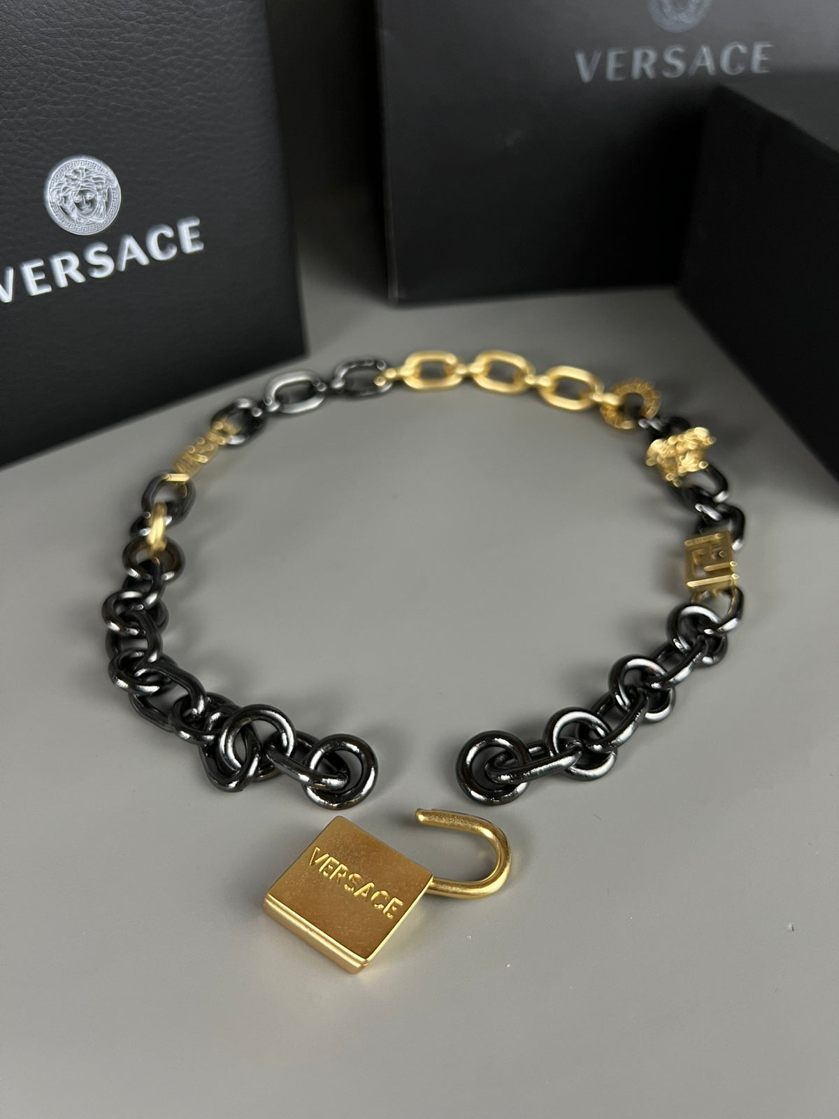 Medusa Head Pendant Necklace in Polished Metal-Tone – Design 04 detail view