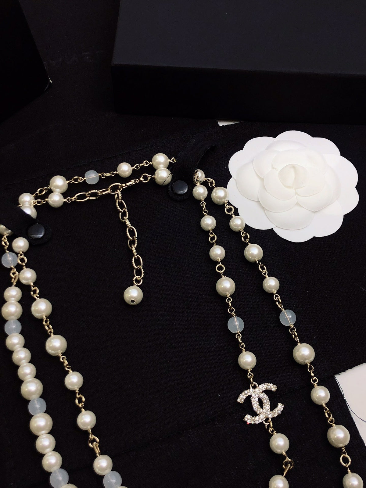 Signature Emblem Pendant Necklace in Polished Metal-Tone – Design 072 close-up detail