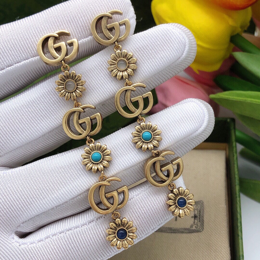 Floral Stud Earrings in Polished Metal-Tone – Design 003 main product view
