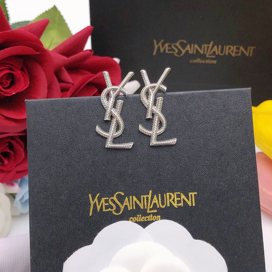 Letter Emblem Stud Earrings in Silver-Tone – Design 002 close-up detail