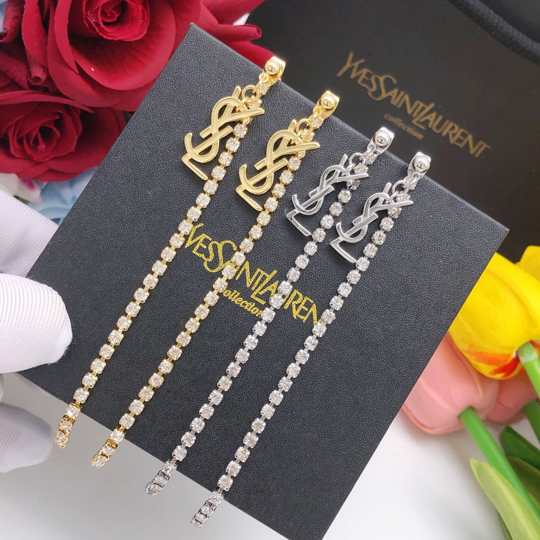 Geometric Emblem Stud Earrings in Gold-Tone – Design 012 detail view