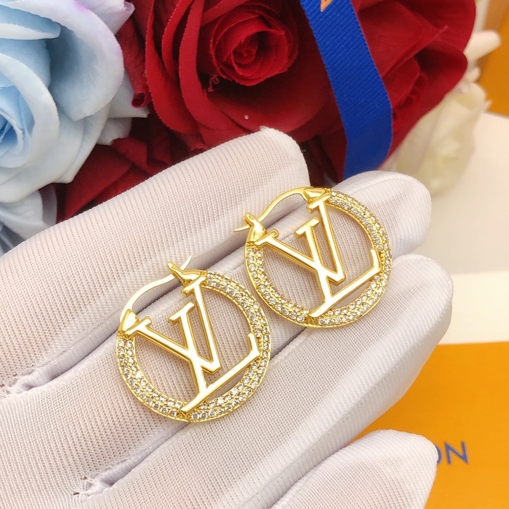 Round Statement Earrings in Gold-Tone – Design 001 side detail