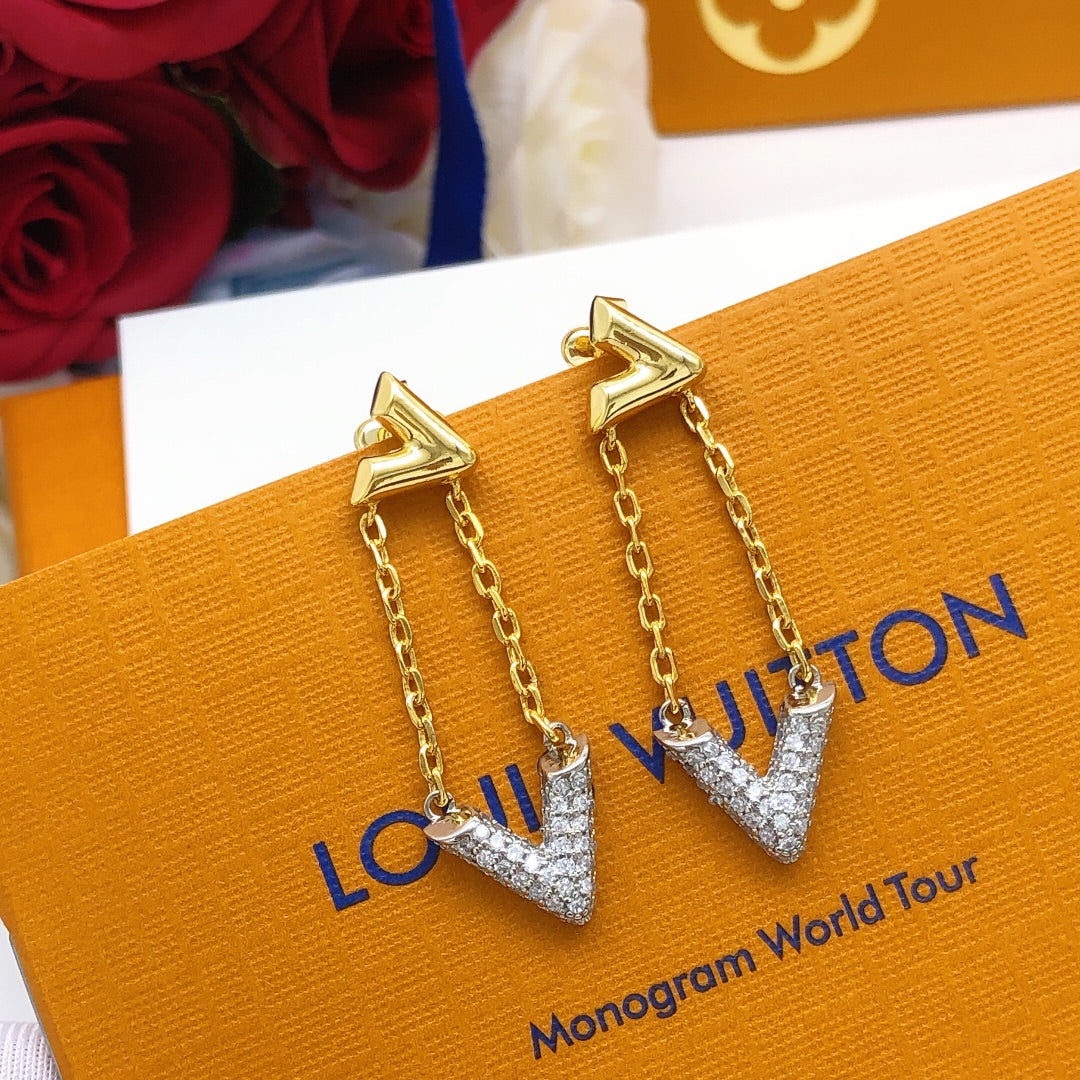 Geometric Emblem Stud Earrings in Gold-Tone – Design 044 main product view