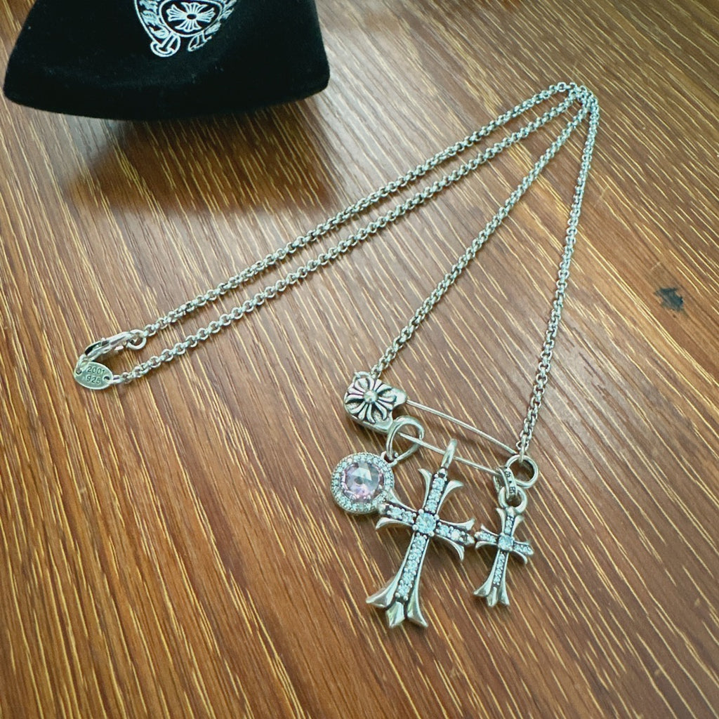 Cross Brooch in Antique Silver-Tone – Design 01 front product view