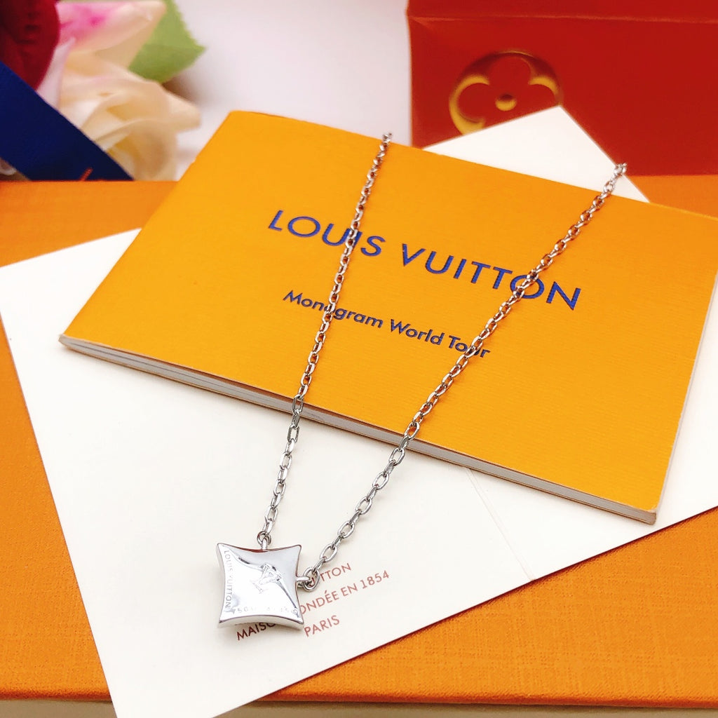 Geometric Emblem Pendant Necklace in Silver-Tone – Silver Detail – Design 006 detail view