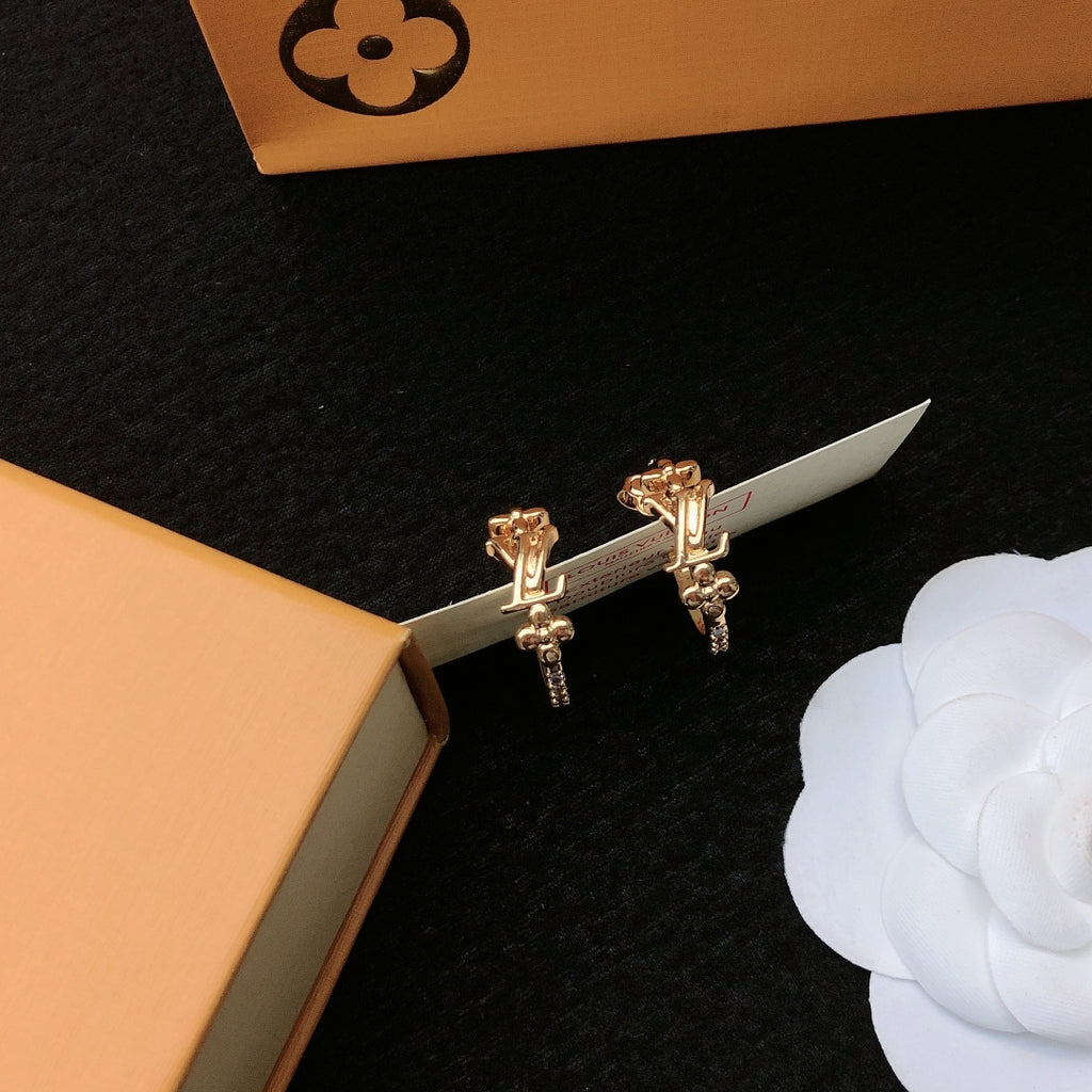 Letter Emblem Stud Earrings in Gold-Tone – Design 002 detail view