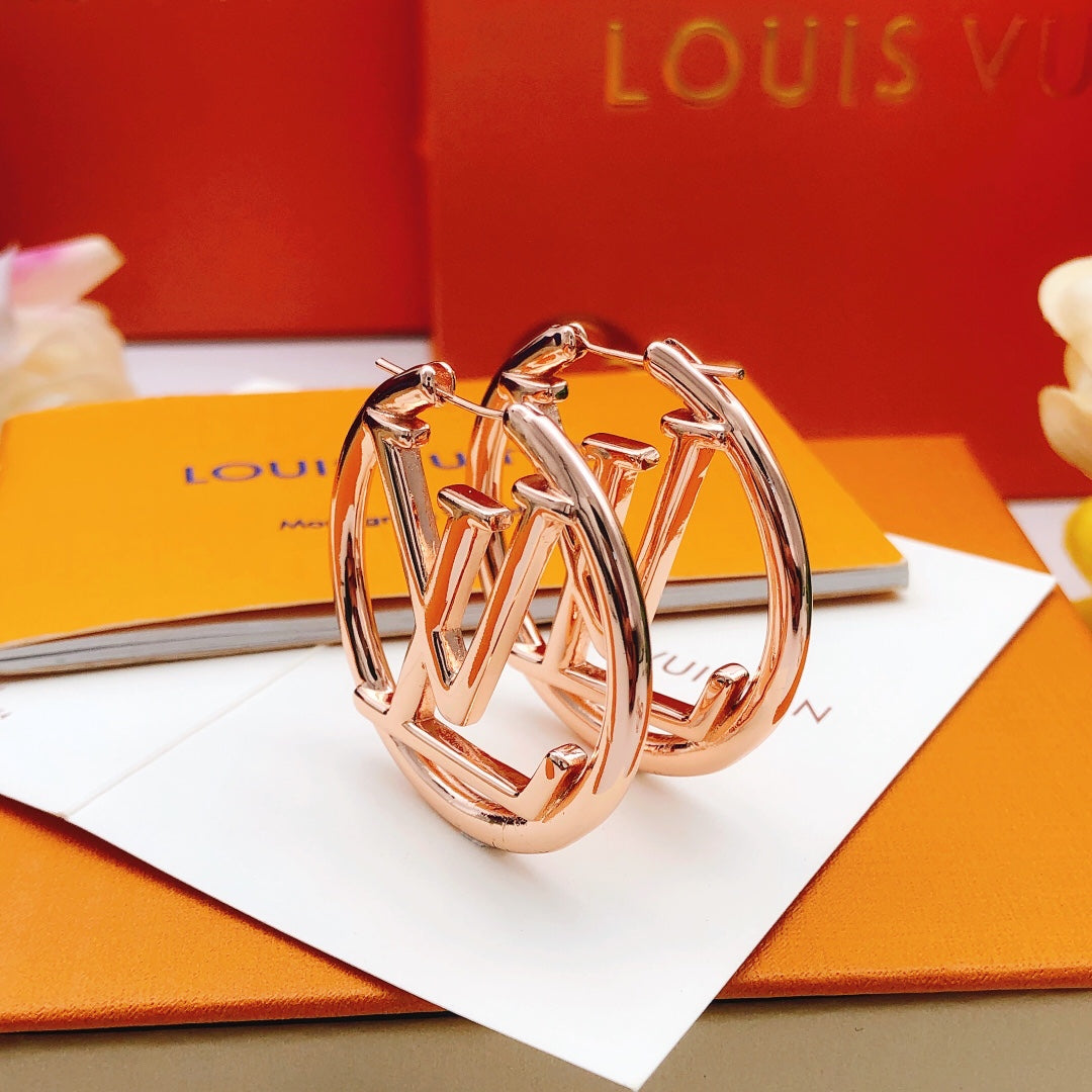Geometric Emblem Statement Earrings in Rose-Gold-Tone – Rose Gold Detail – Design 003 side detail