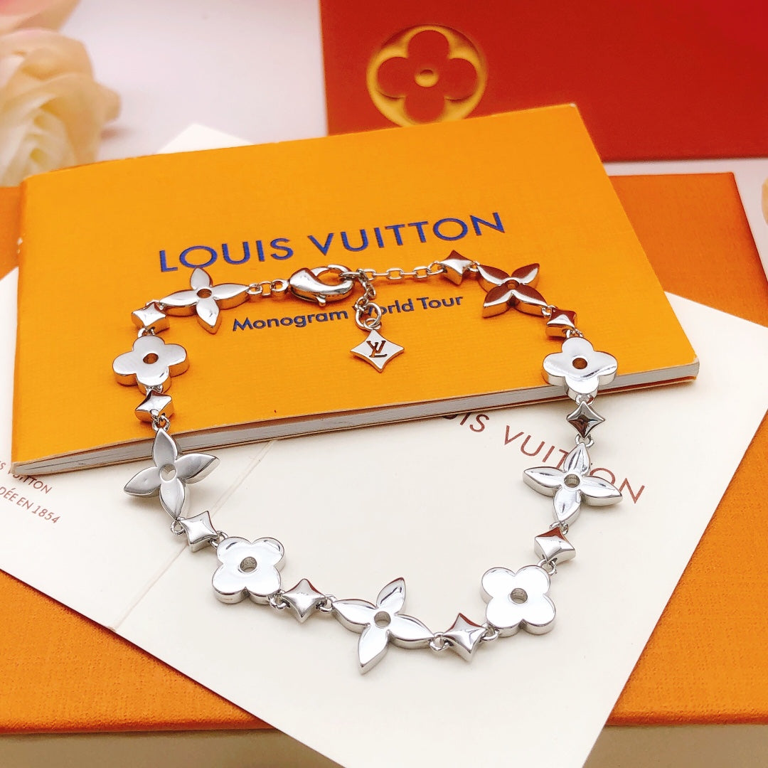 Floral Bracelet in Silver-Tone – Silver Detail – Design 002 front product view