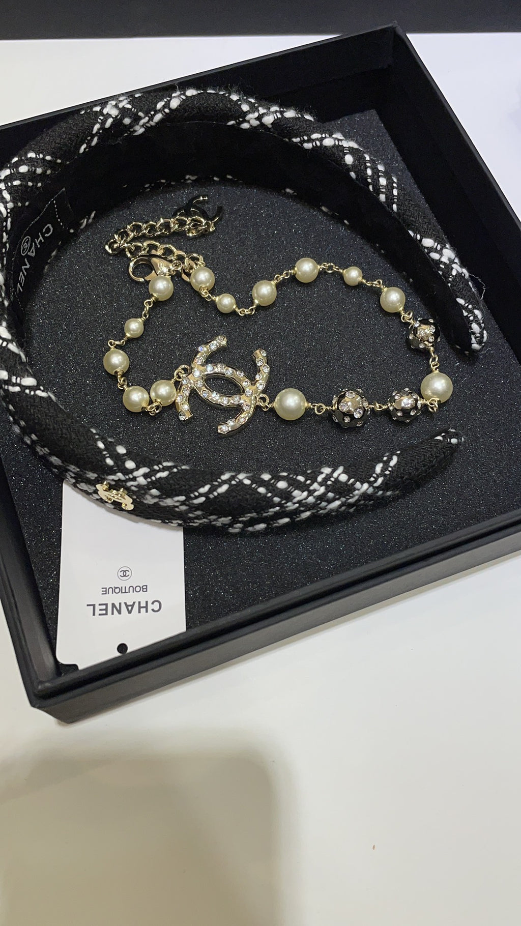 Double-C Emblem Pearl-Detail Pendant Necklace – Pearl Detail – Design 070 side detail