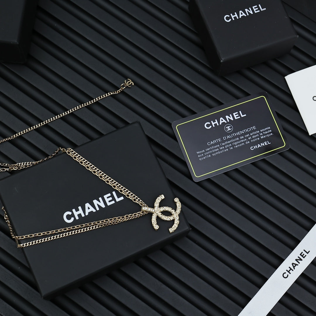 Signature Emblem Pendant Necklace in Polished Metal-Tone – Design 074 front product view