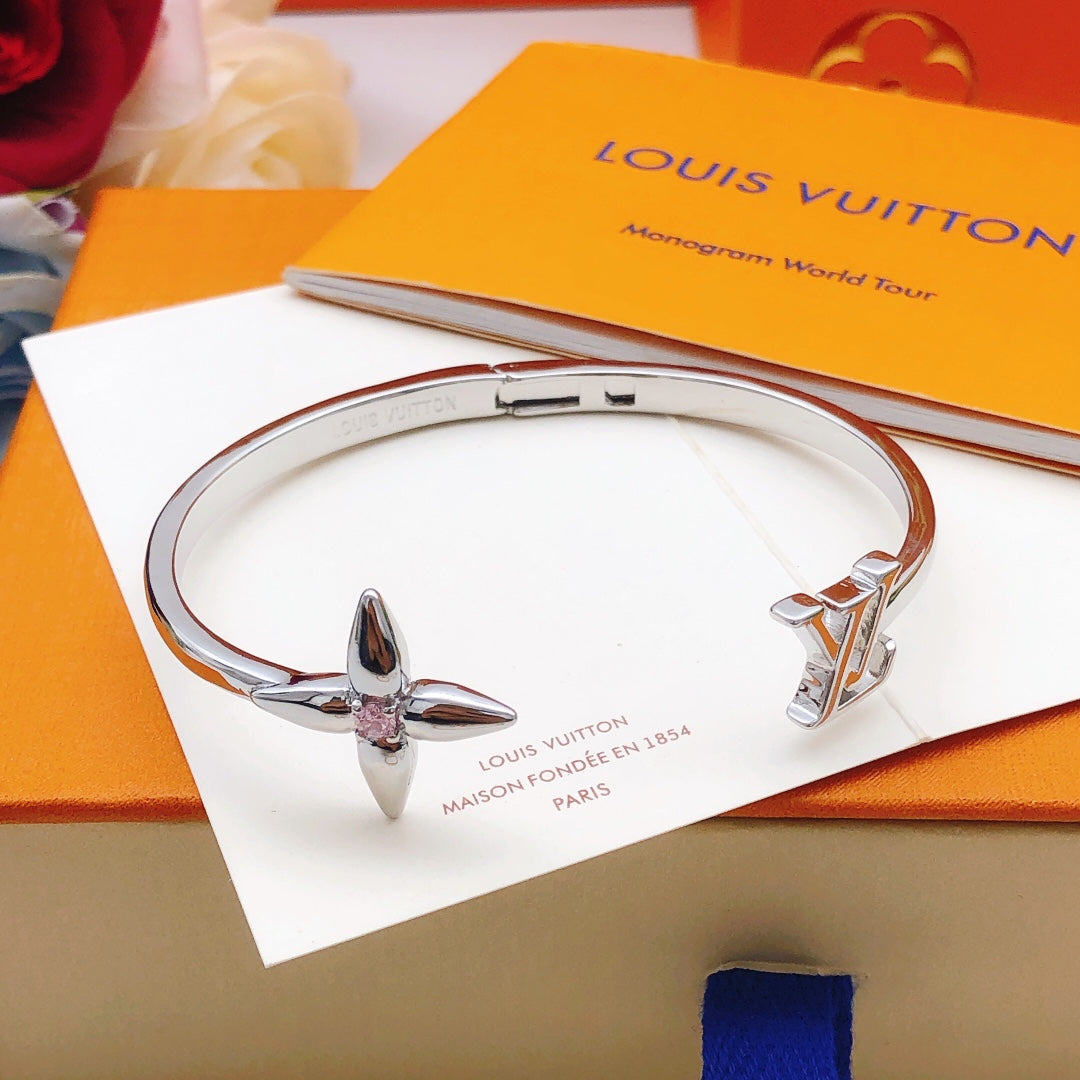 Geometric Emblem Bangle in Gold-Tone – Design 011 main product view