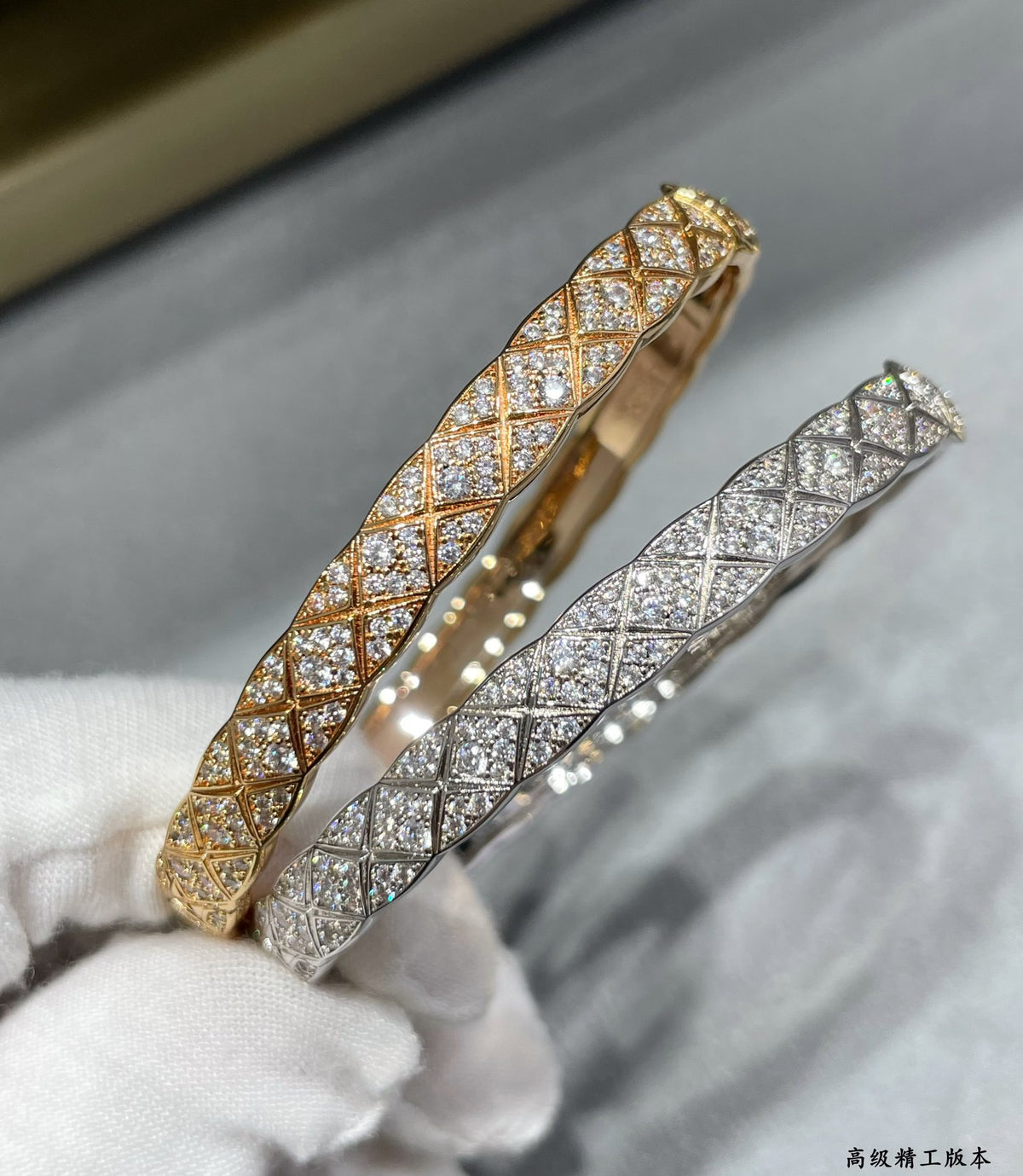 Signature Emblem Bangle in Polished Metal-Tone – Design 038 side detail