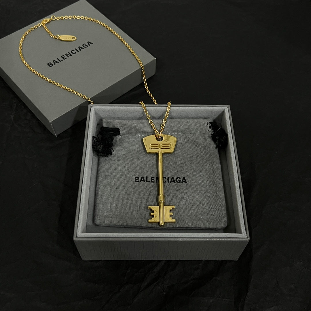 Geometric Emblem Pendant Necklace in Polished Metal-Tone – Design 085 side detail