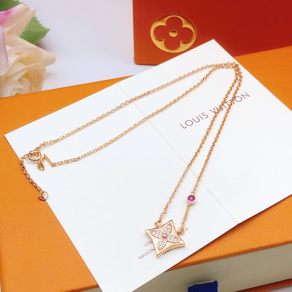 Geometric Emblem Pendant Necklace in Rose-Gold-Tone – Rose Gold Detail – Design 005 close-up detail