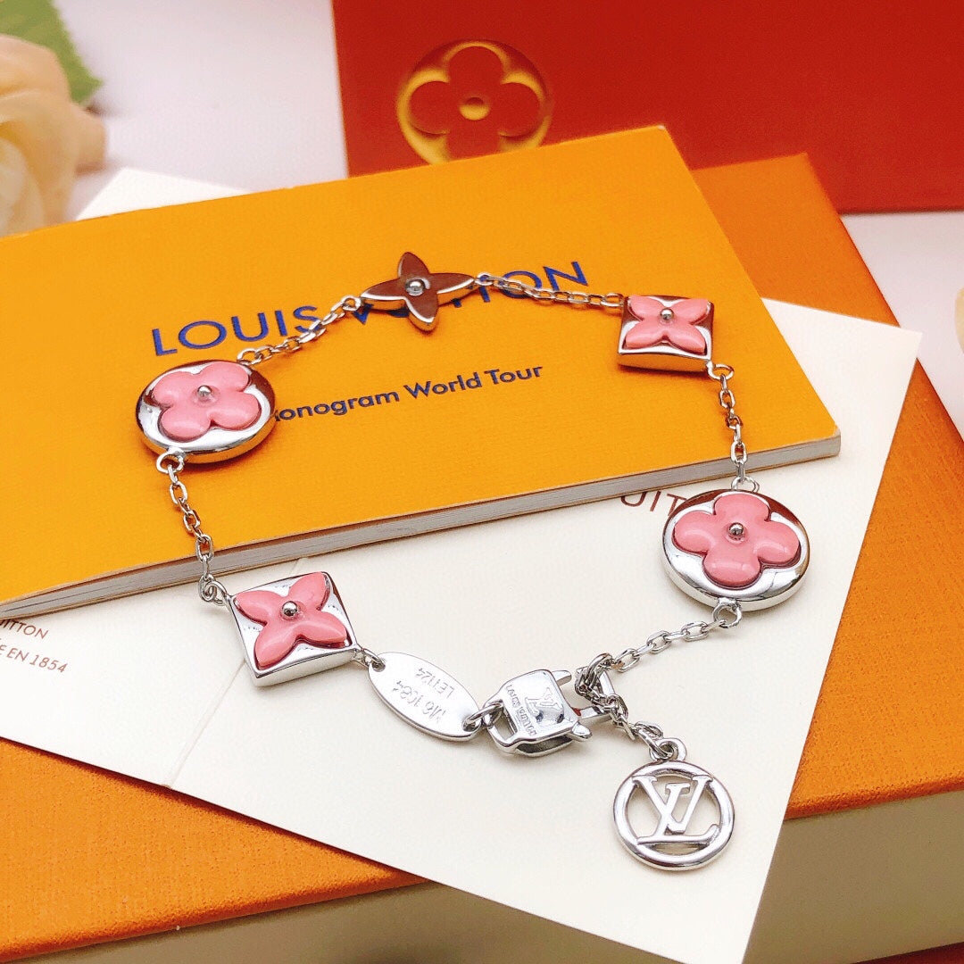 Floral Bracelet in Gold-Tone – Pink Detail front product view