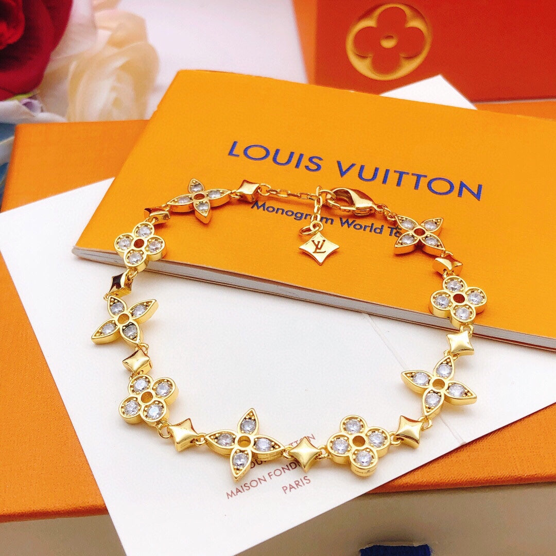 Floral Bracelet in Gold-Tone – Design 006 front product view