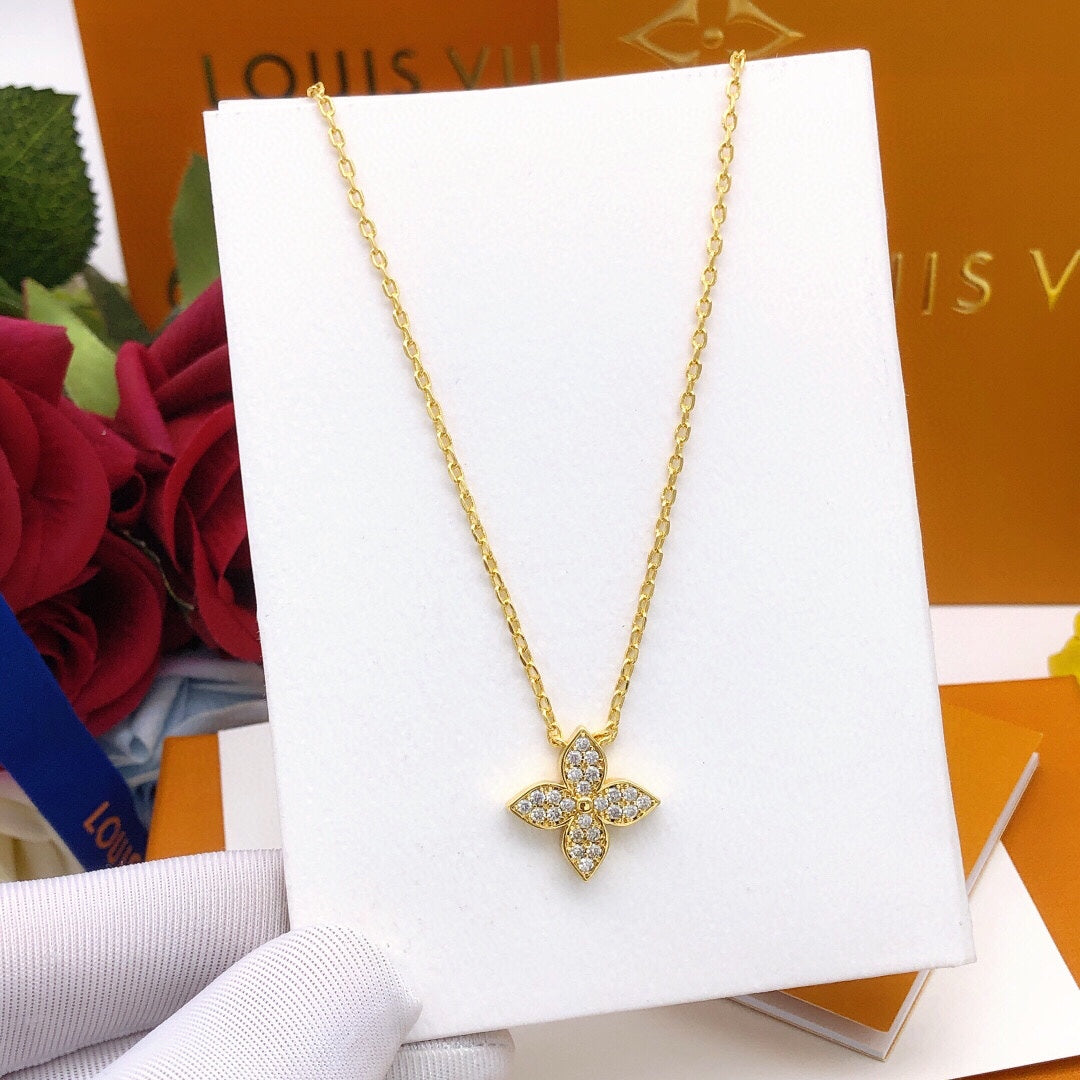 Geometric Emblem Pendant Necklace in Gold-Tone – Design 026 detail view