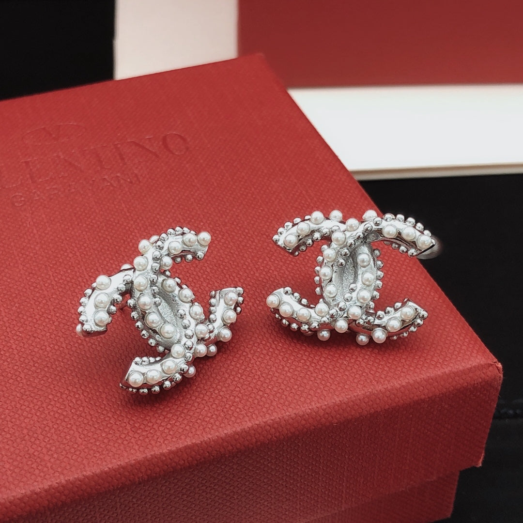 Signature Emblem Stud Earrings in Gold-Tone – Design 017 close-up detail