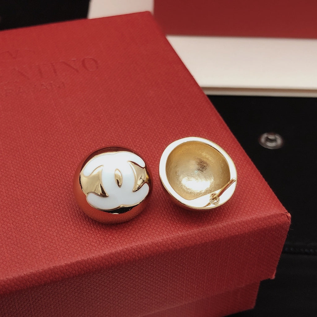 Round Stud Earrings in Gold-Tone – White Detail front product view