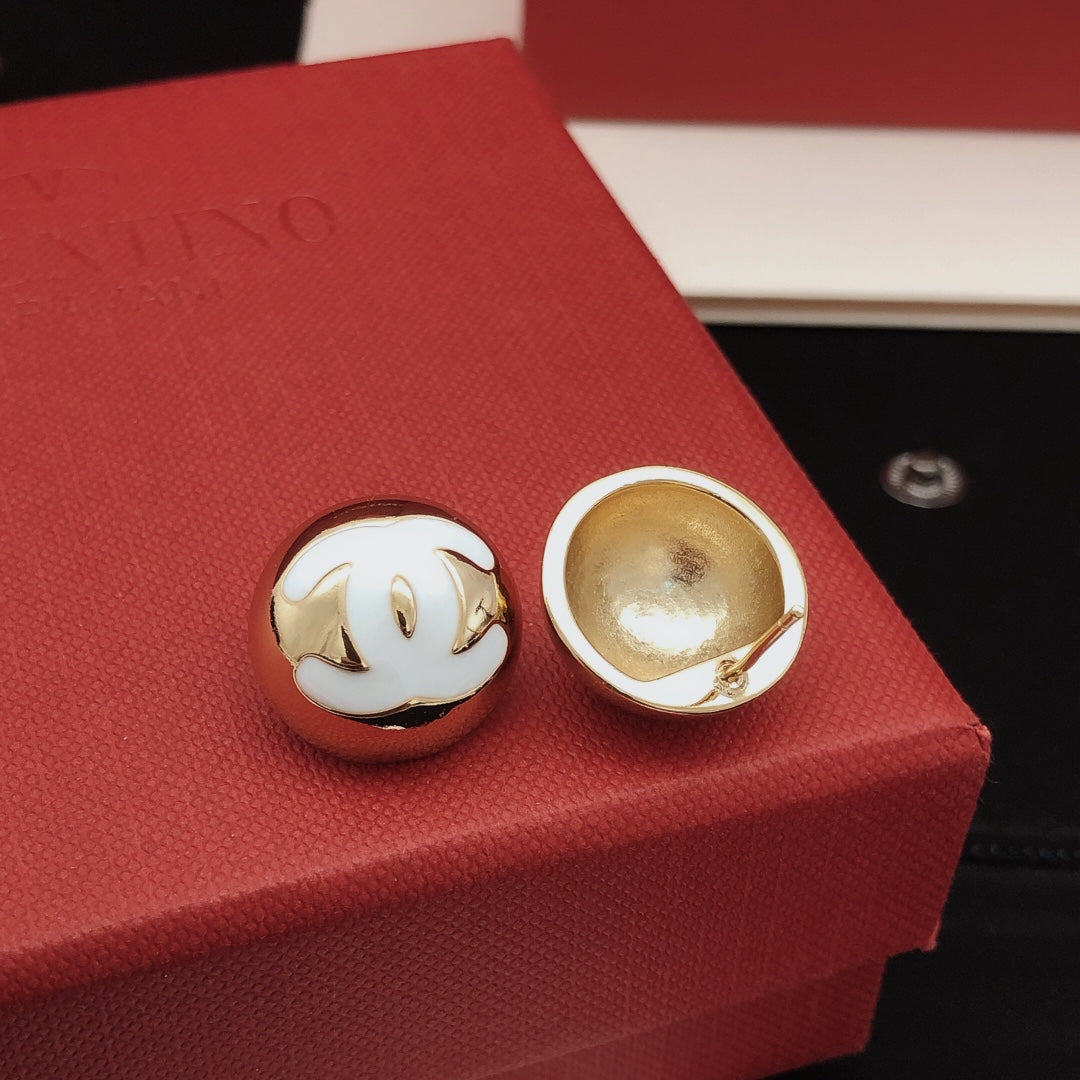 Round Stud Earrings in Gold-Tone – White Detail front product view