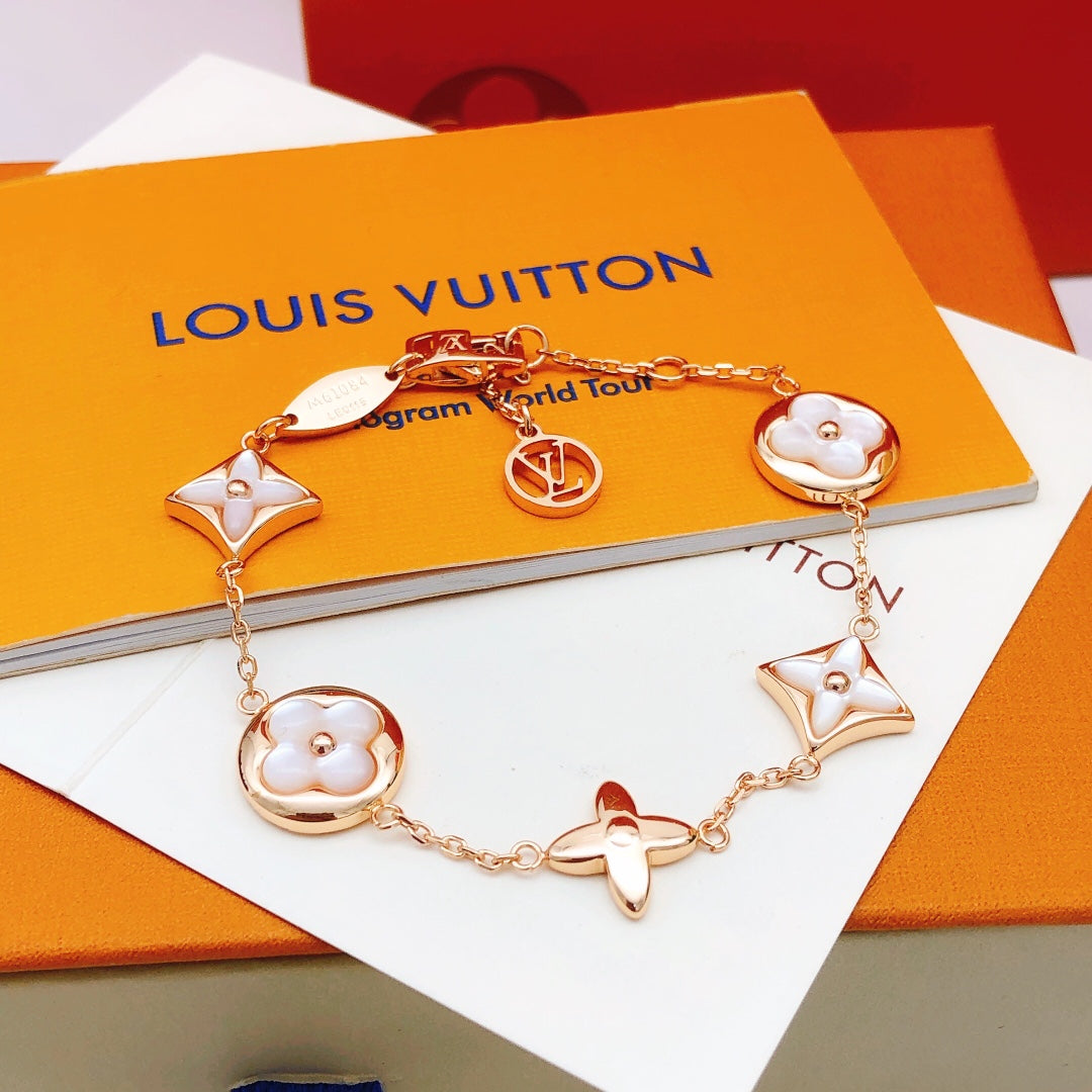 Geometric Emblem Bracelet in Rose-Gold-Tone – Rose Gold Detail – Design 011 main product view