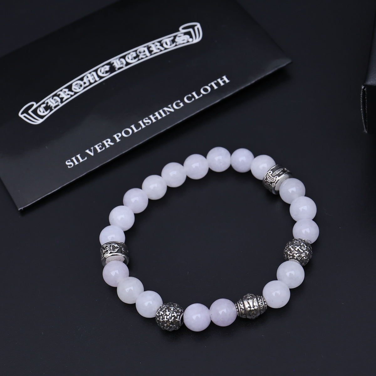 Gothic Emblem Beaded Bracelet in Antique Silver-Tone – Design 05 detail view