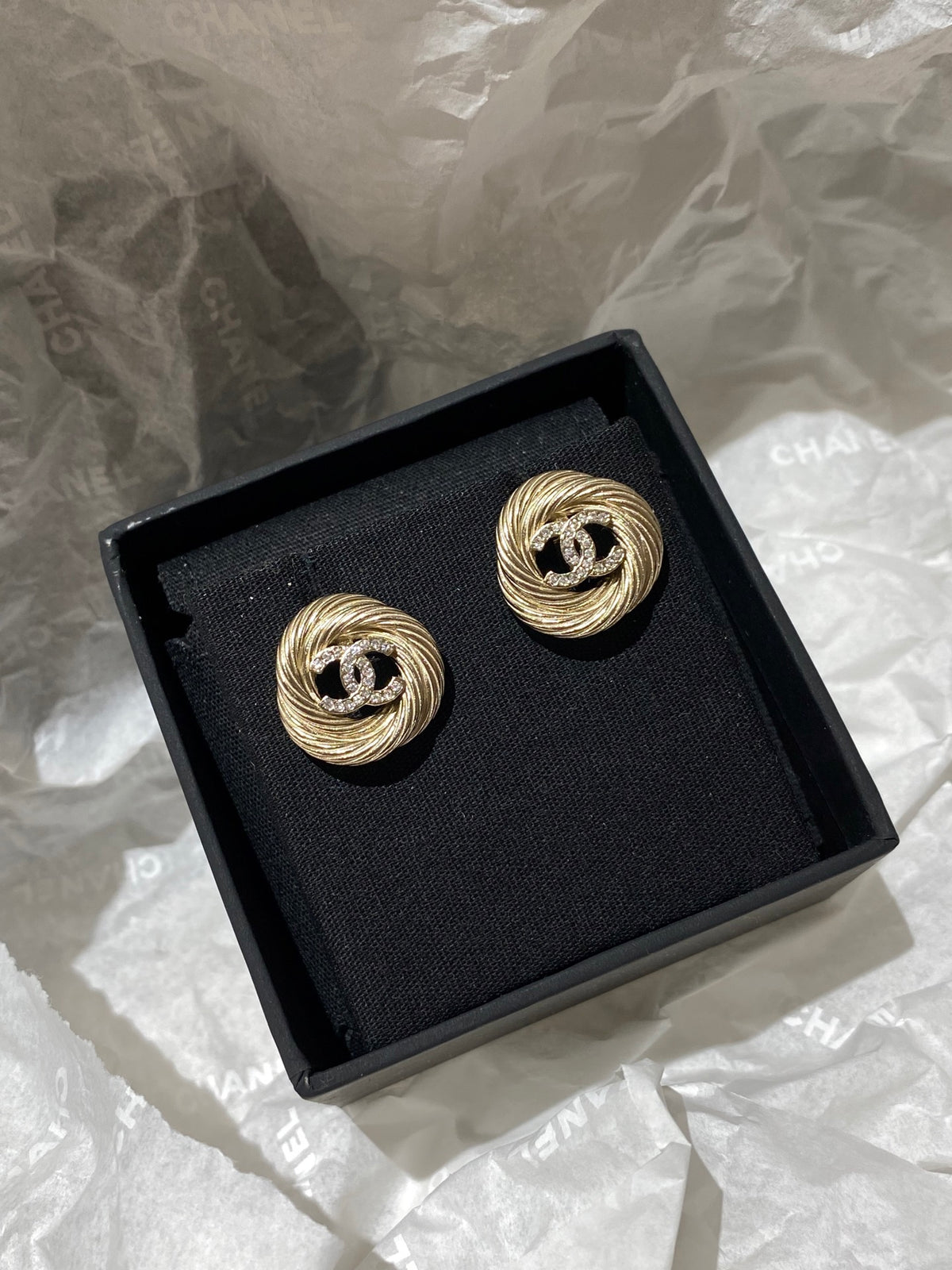 Signature Emblem Stud Earrings in Polished Metal-Tone – Design 067 close-up detail