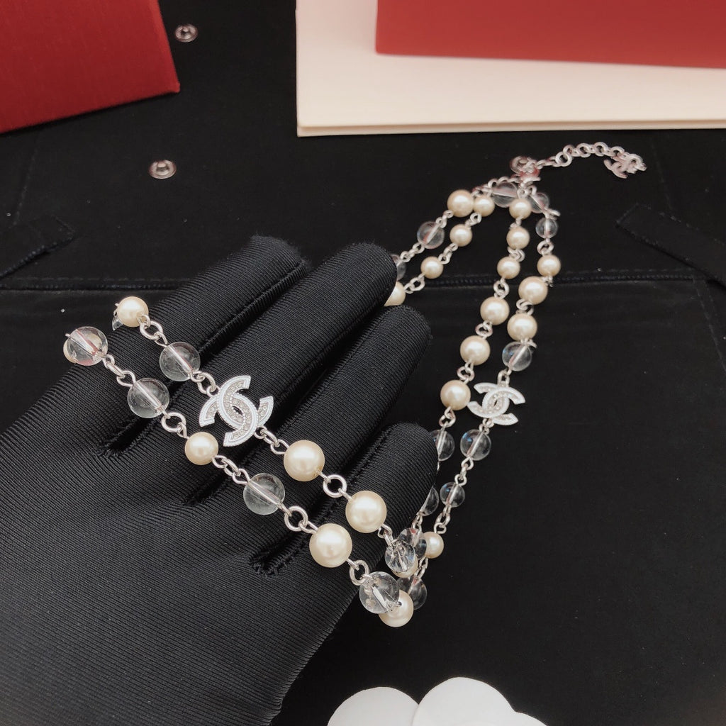 Pearl Pearl-Detail Pendant Necklace – Pearl Detail – Design 024 styled product view