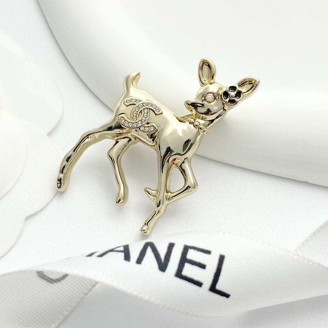 Camellia Brooch in Black-Tone styled product view