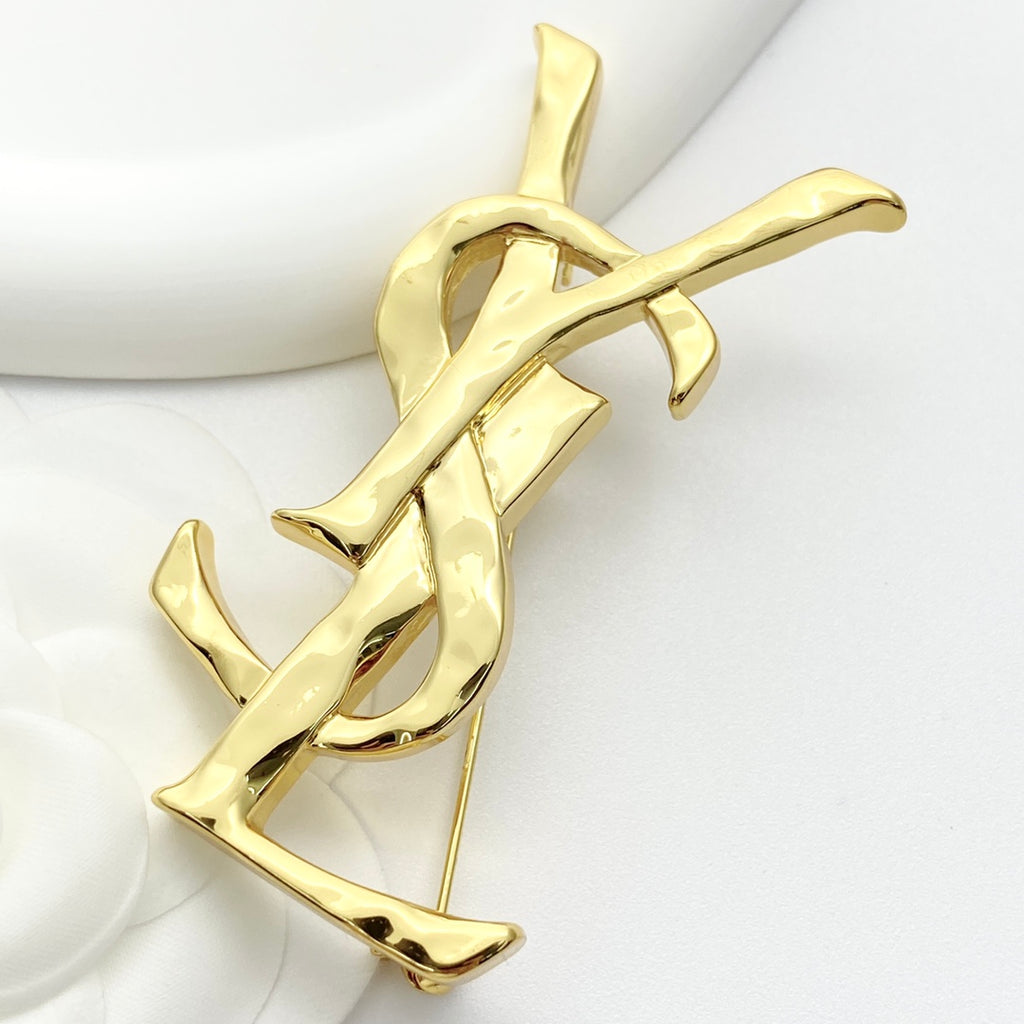 Geometric Emblem Brooch in Polished Metal-Tone – Design 012 front product view