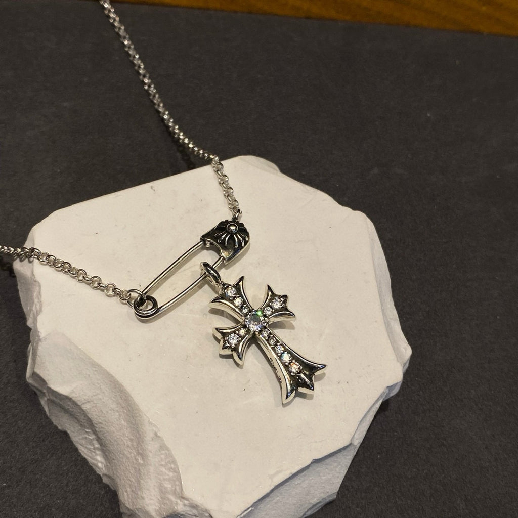 Cross Brooch in Antique Silver-Tone – Design 02 main product view