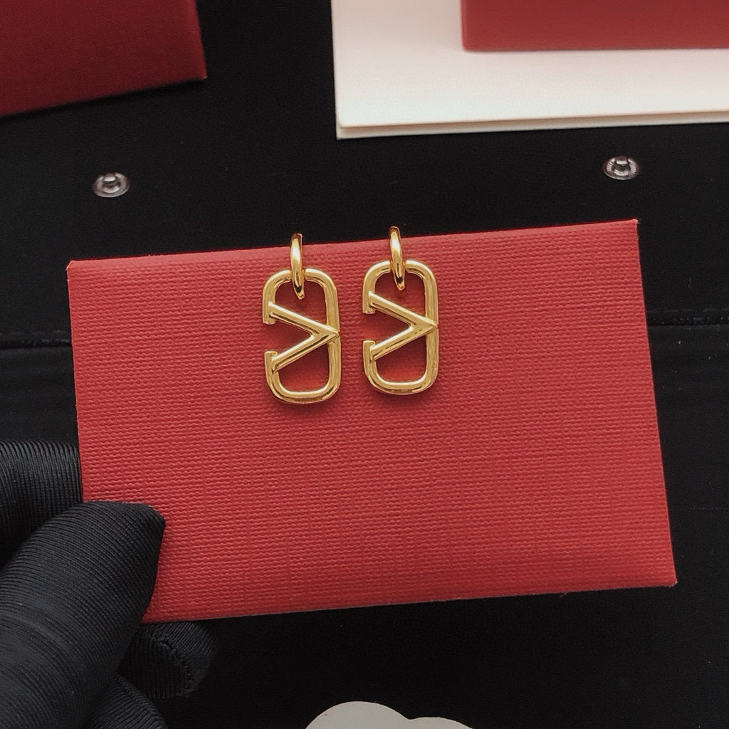 Signature Emblem Drop Earrings in Gold-Tone – Design 01 side detail