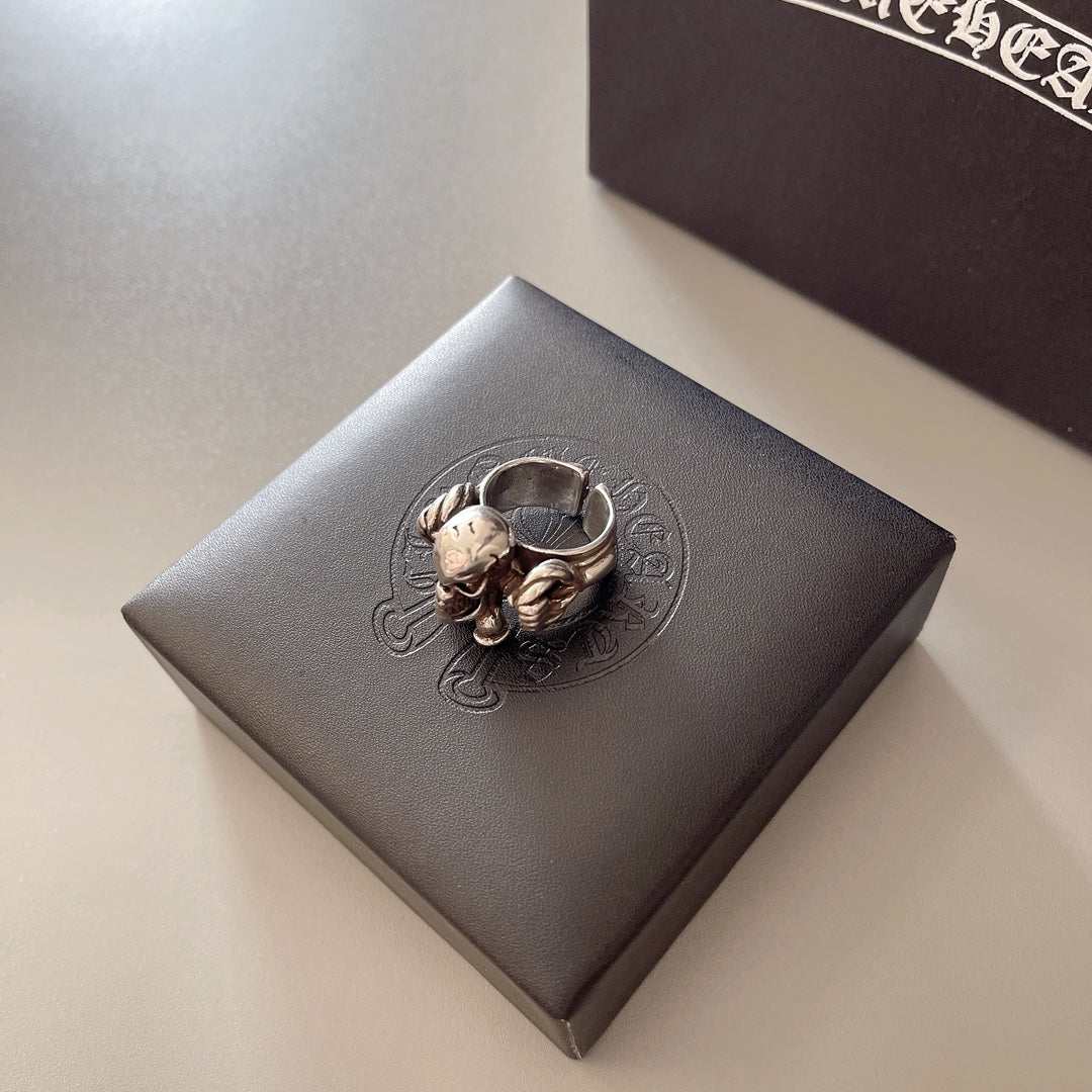 Gothic Emblem Statement Ring in Metal-Tone – Design 01 close-up detail