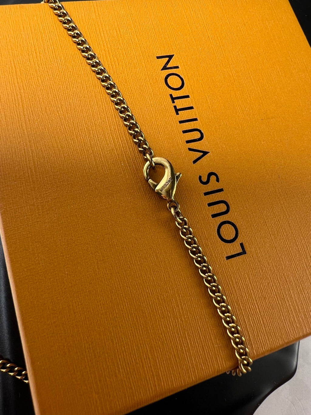 Geometric Emblem Pendant Necklace in Polished Metal-Tone – Design 015 side detail
