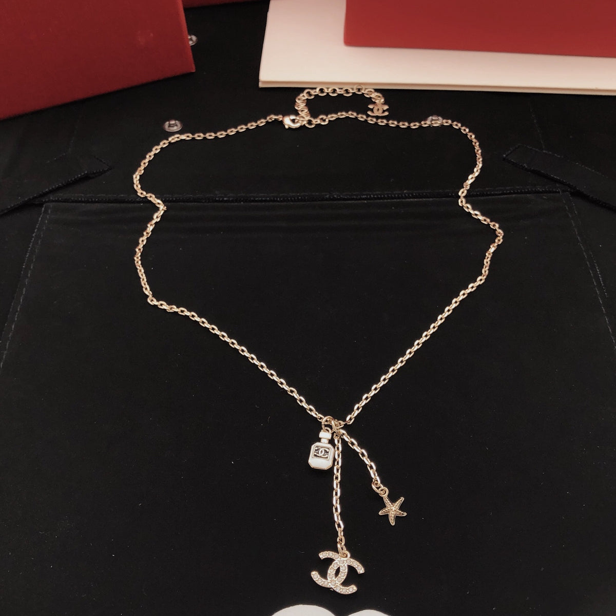 Star Pendant Necklace in Gold-Tone – Star Detail – Design 003 detail view