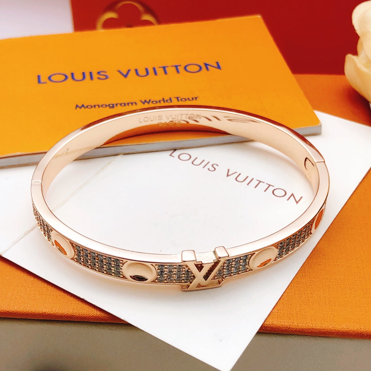 Geometric Emblem Bangle in Rose-Gold-Tone – Rose Gold Detail – Design 002 side detail