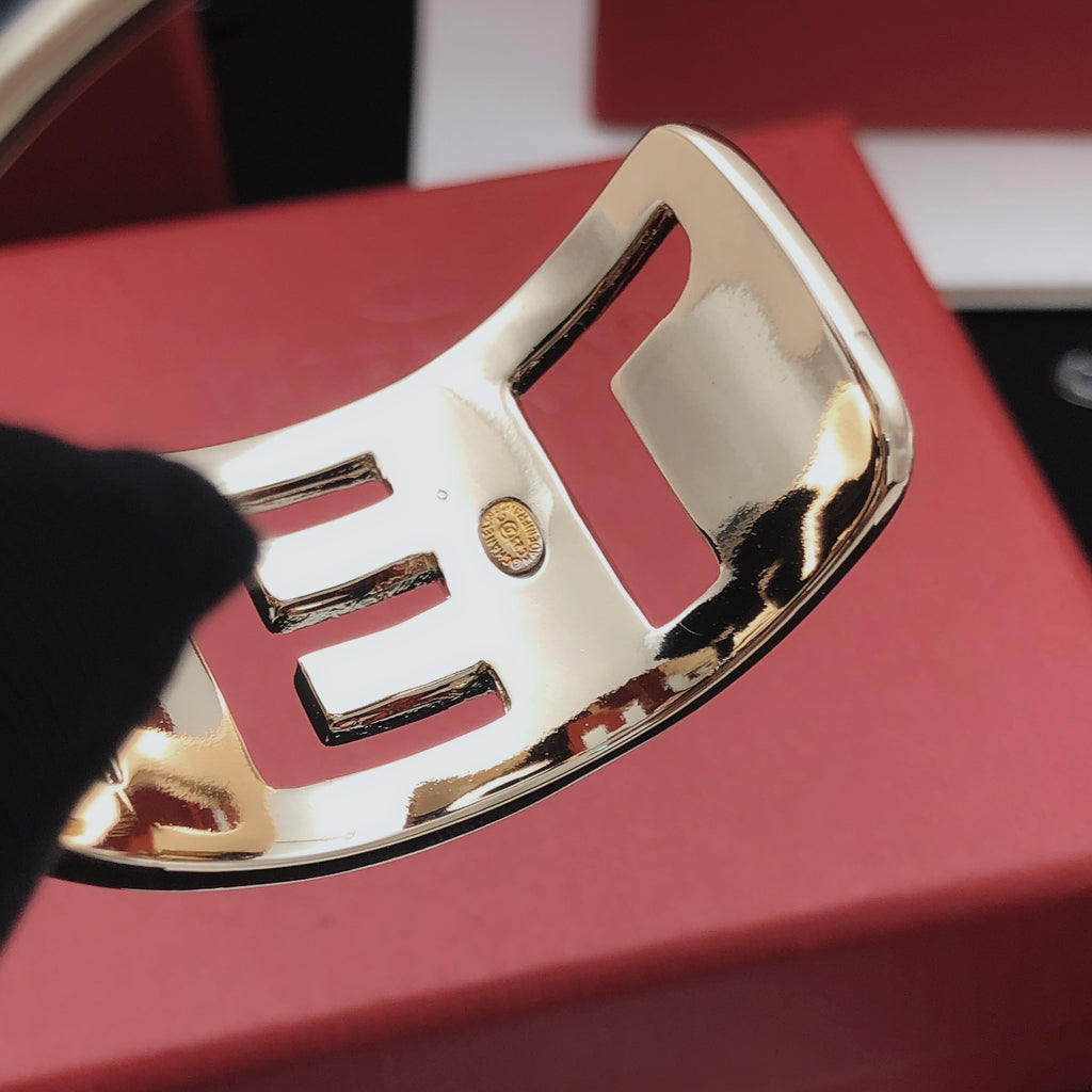 Signature Emblem Bangle in Gold-Tone – Design 021 styled product view