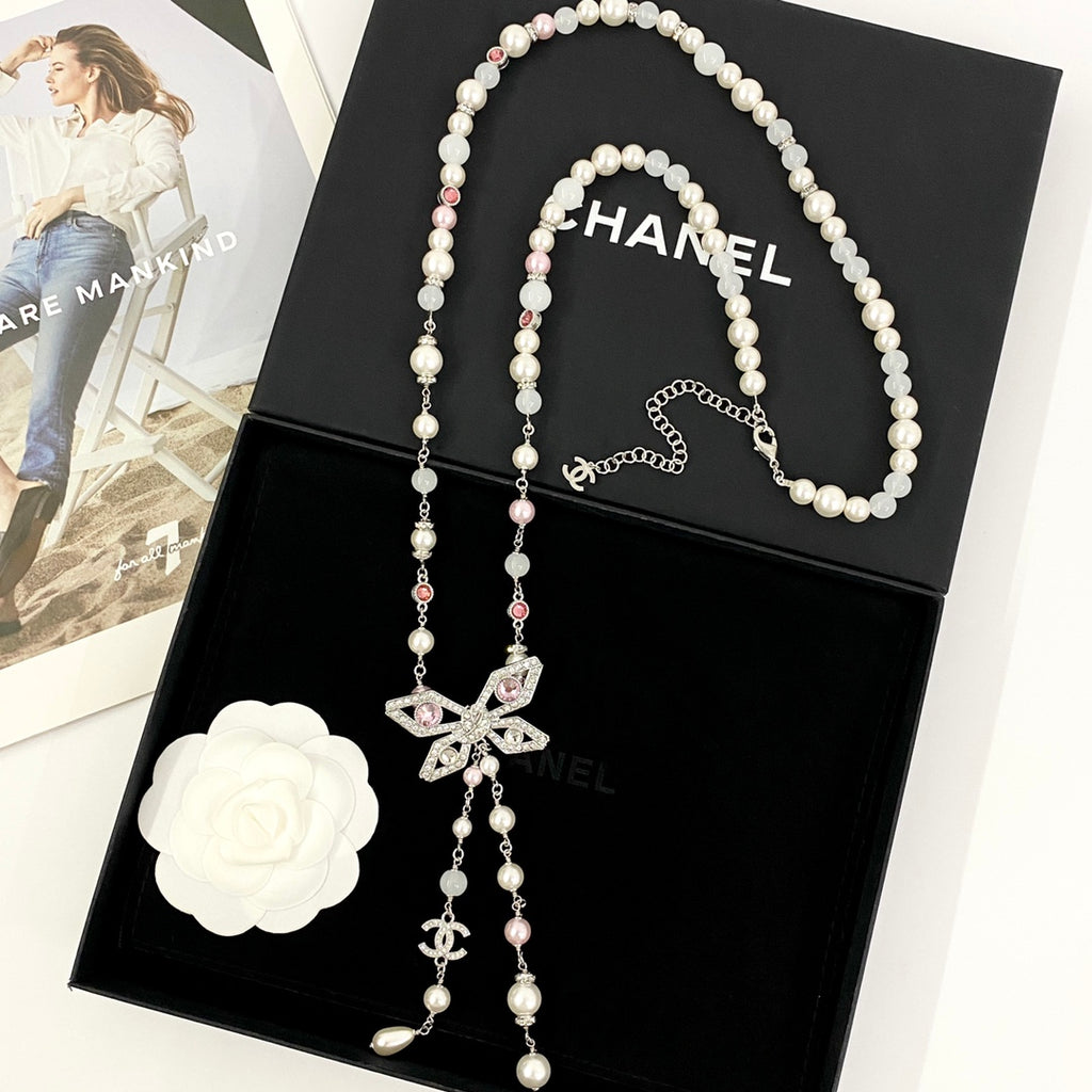 Butterfly Pearl-Detail Pendant Necklace side detail
