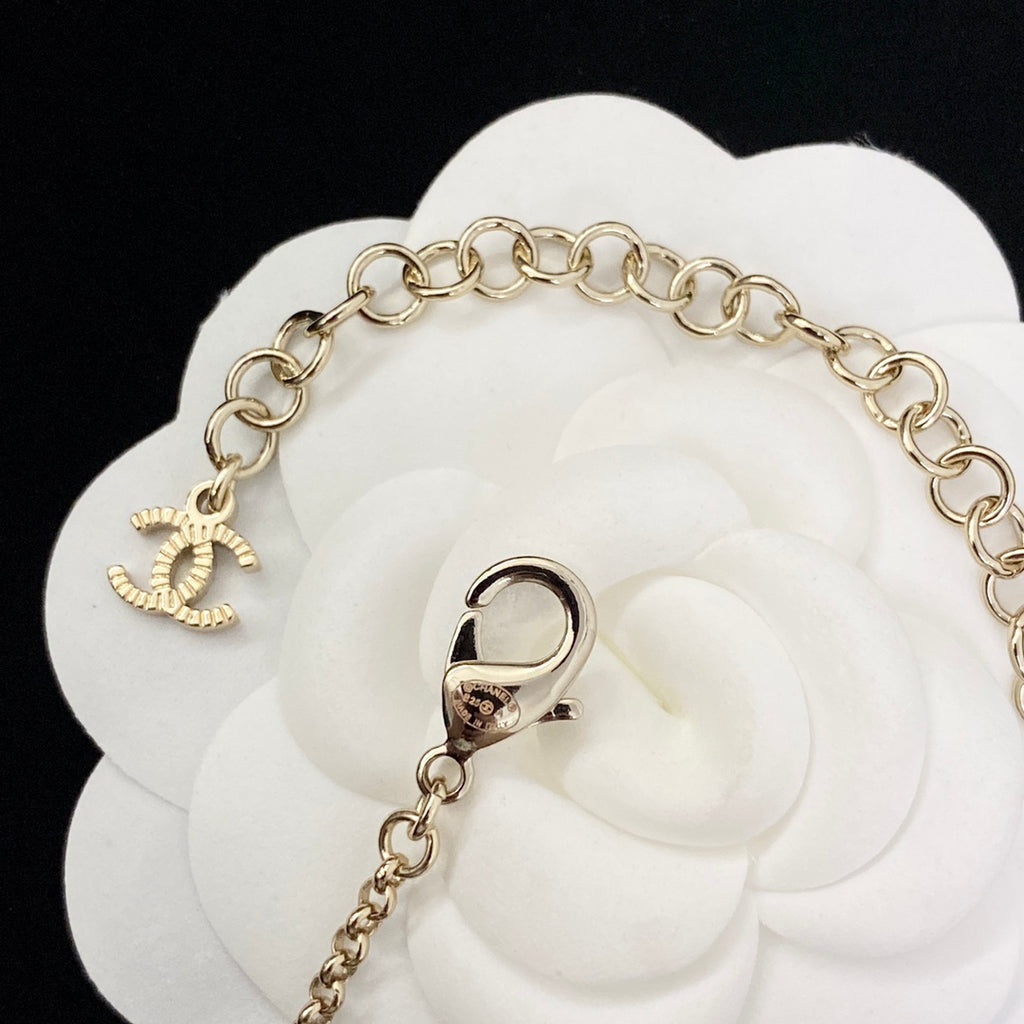 Double-C Emblem Pearl-Detail Pendant Necklace – Pearl Detail – Design 085 main product view
