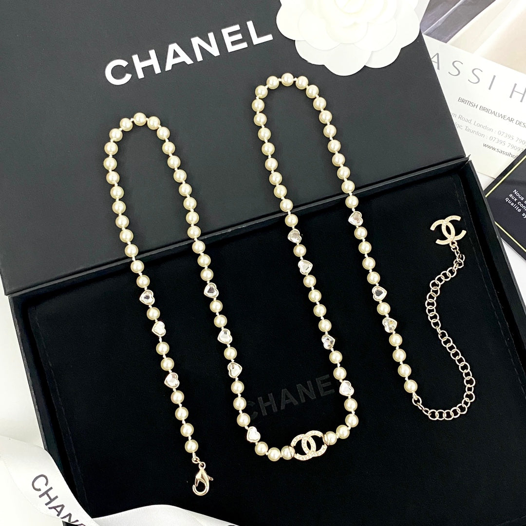 Heart Pearl-Detail Pendant Necklace – Pearl Detail – Design 007 styled product view