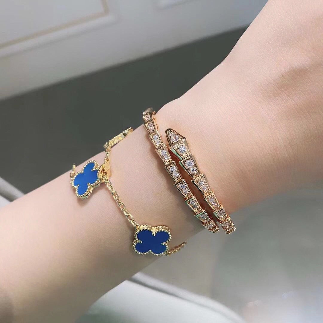 Five-Motif Clover Bracelet in Gold-Tone main product view