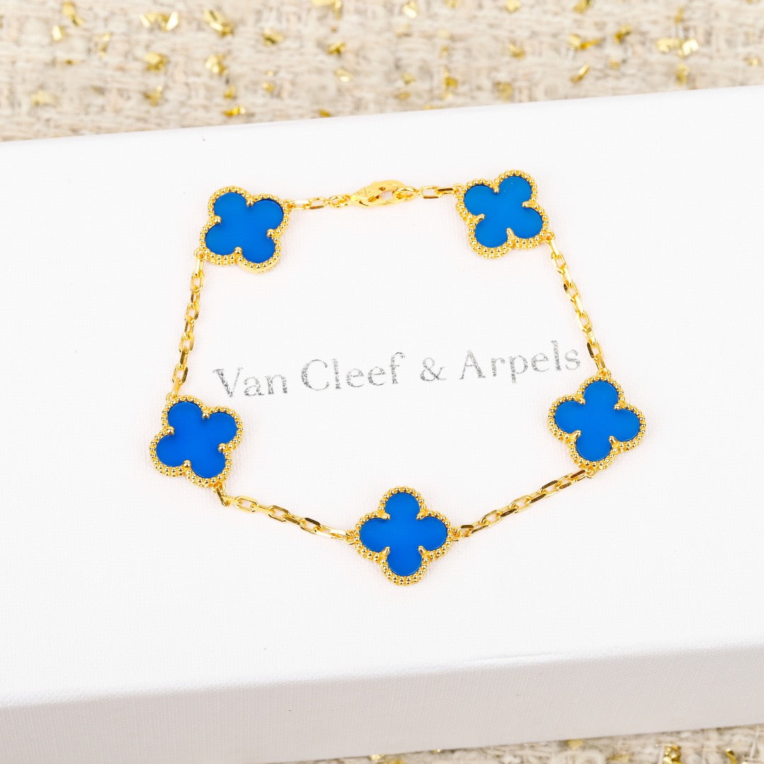 Five-Motif Clover Bracelet in Gold-Tone detail view